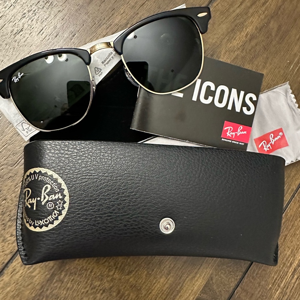 Ray-Ban Classic Black Sunglasses